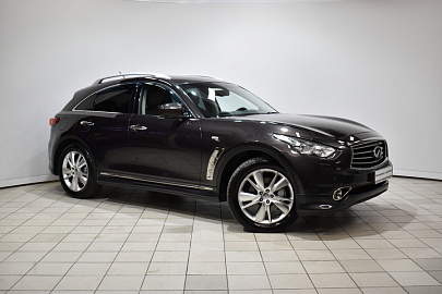 QX70