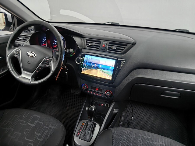 car 13