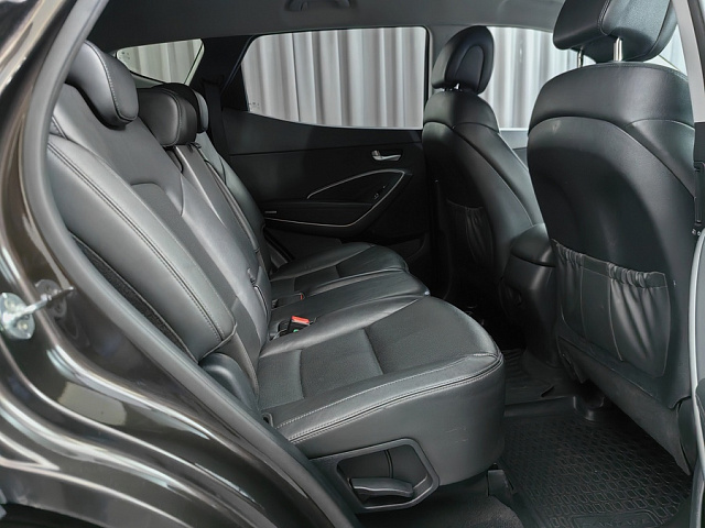 car 10