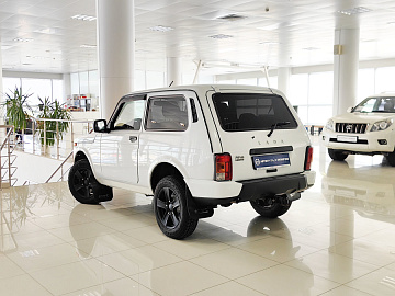 Niva Legend