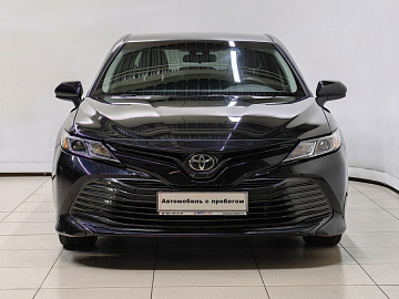 Camry, VIII (XV70)