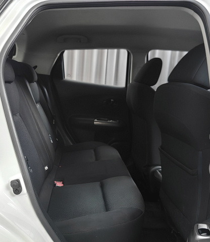 car 10