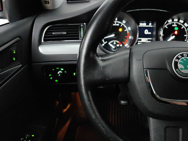 car 17