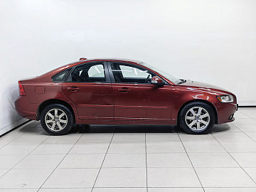 S40