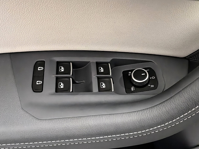 car 25