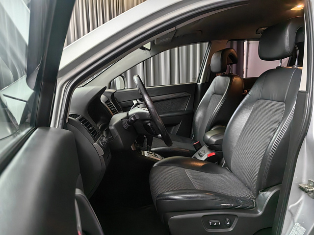 car 8