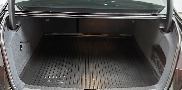 car 26