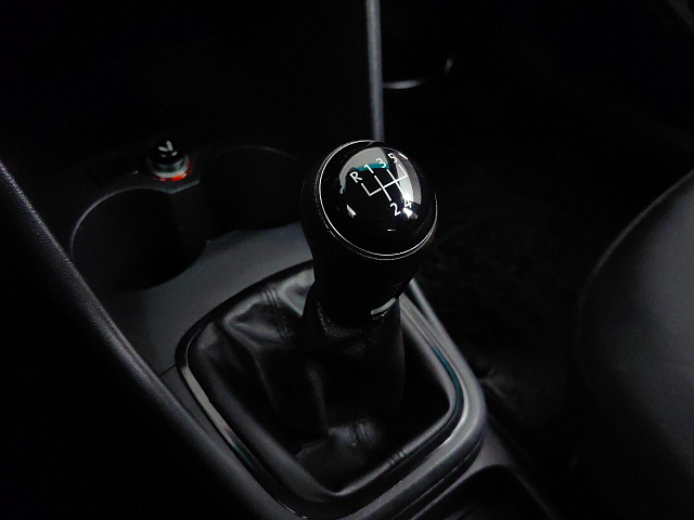 car 16
