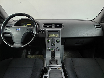 S40