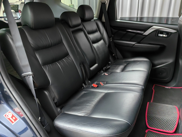 car 9