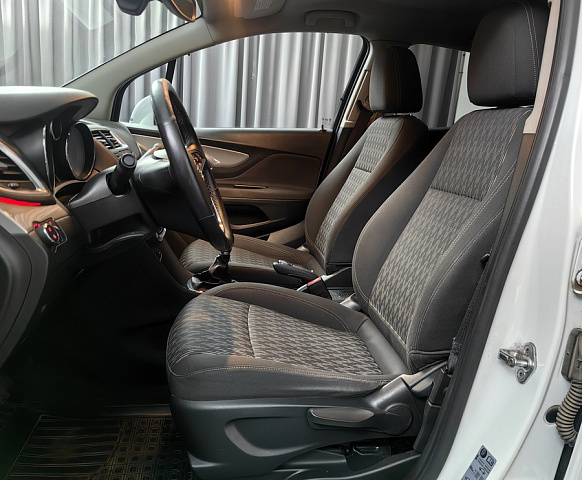 car 9