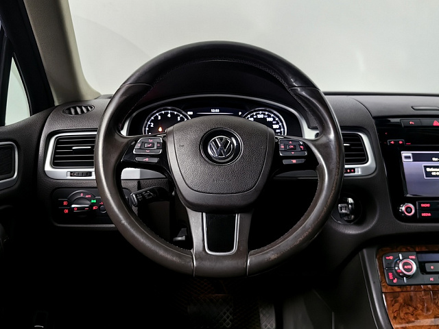 car 13