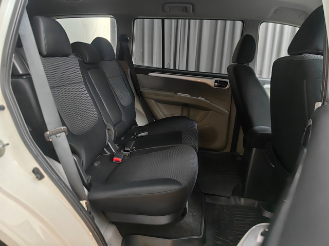 car 10