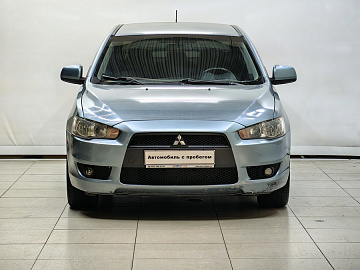 Lancer, X