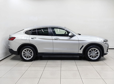 X4