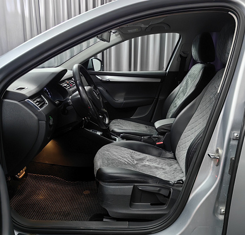 car 9