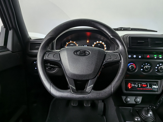 car 13