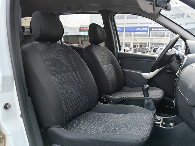 car 7