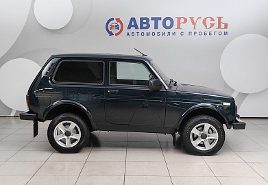 Niva Legend