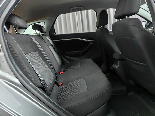 car 10