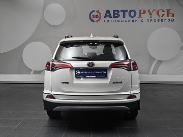 RAV4