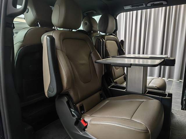 car 12
