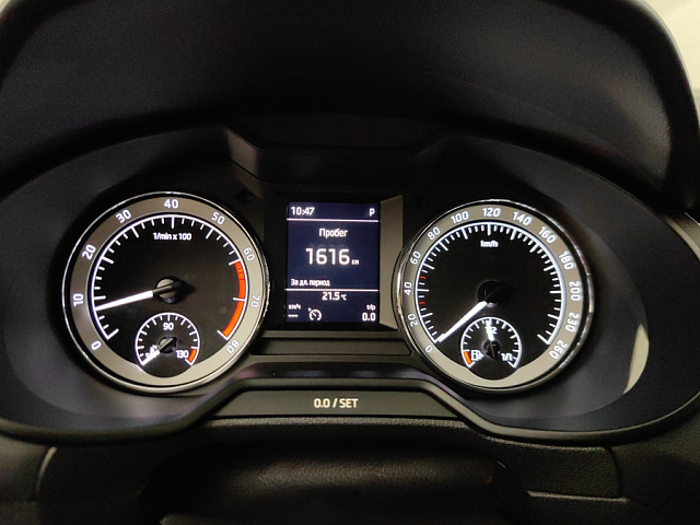 car 10