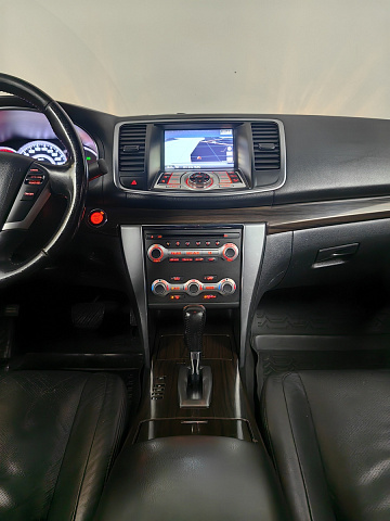 car 12