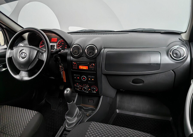 car 13