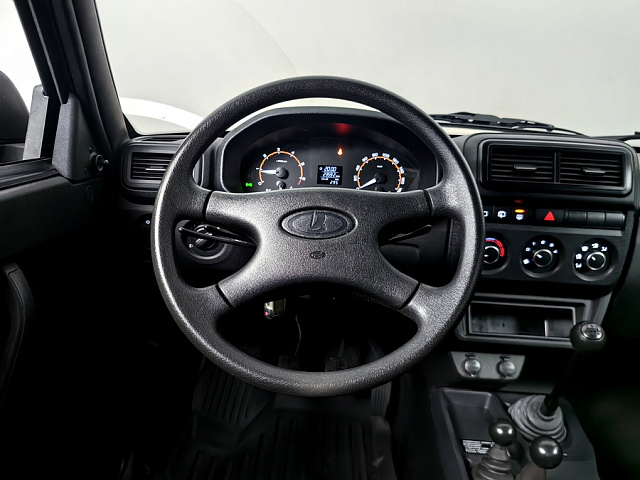 car 13