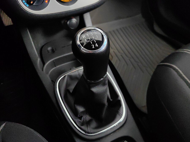 car 17