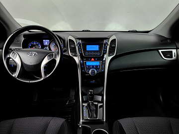 i30