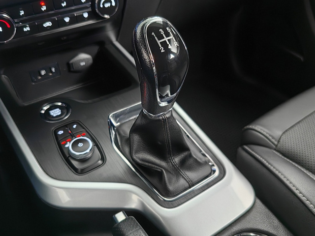 car 19