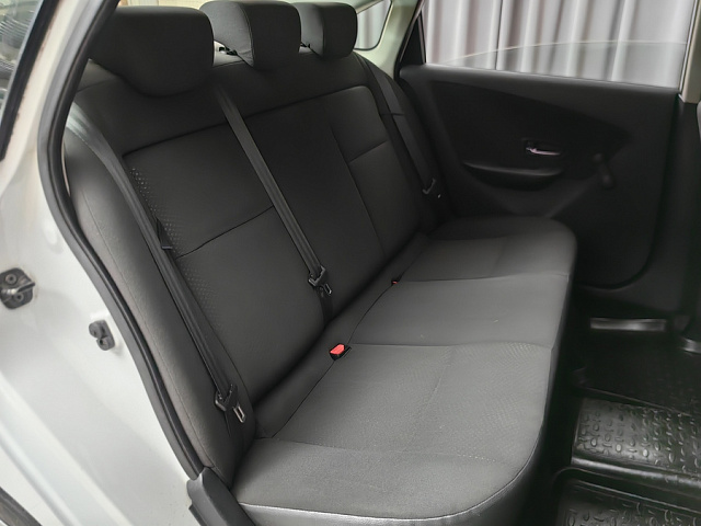 car 9