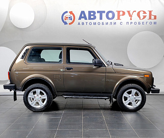 Niva Legend