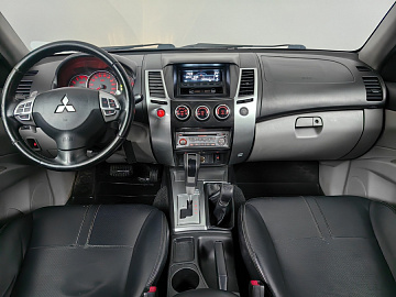Pajero Sport