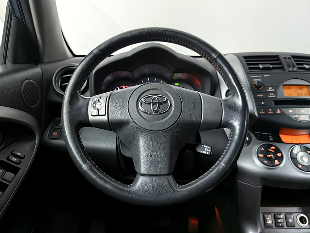 car 13