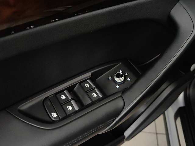 car 25