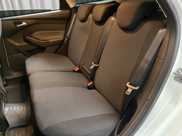 car 8
