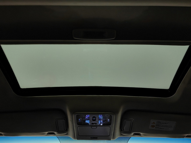 car 28