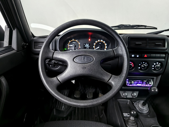 car 13