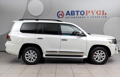 Land Cruiser