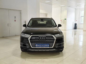 Q7