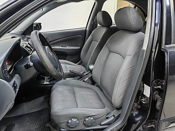Almera Classic
