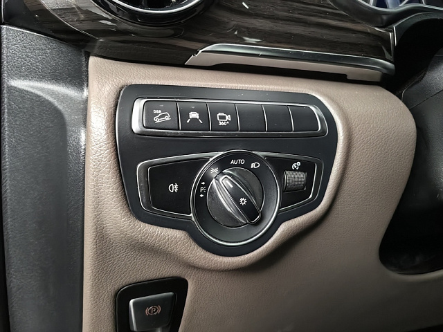 car 23