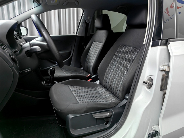 car 9