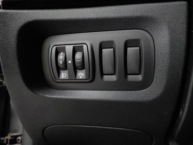 car 23