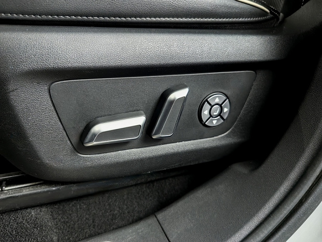 car 22