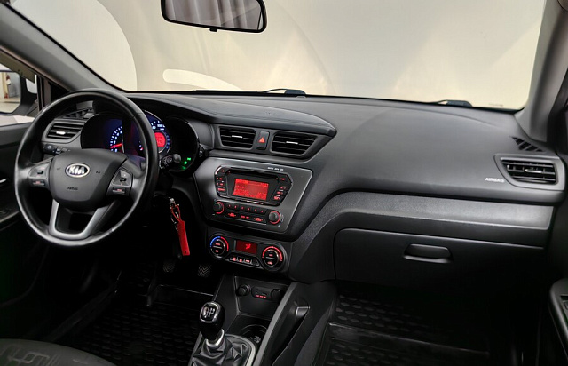 car 13