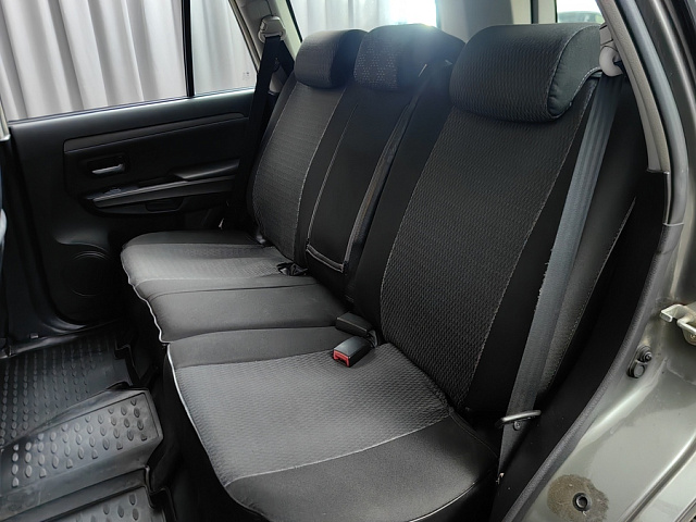 car 8